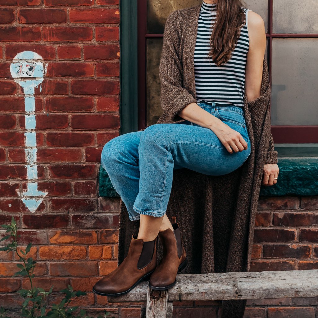 Botines Chelsea Thursday Boots Duchess Gamuza Mujer Cafes | MX366AHK