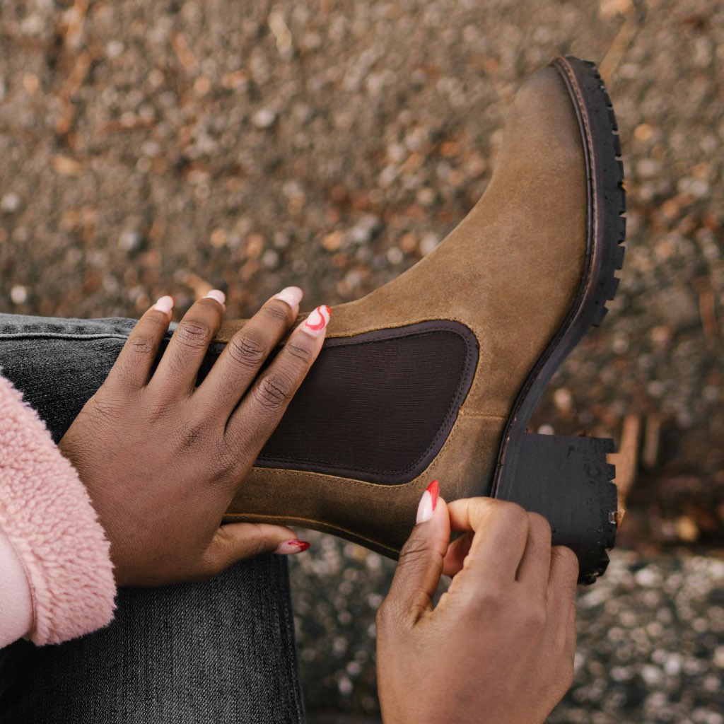 Botines Chelsea Thursday Boots Knockout Gamuza Mujer Marrom | MX379BEX