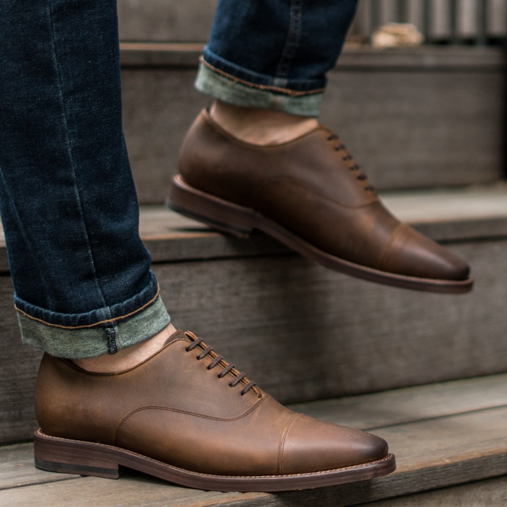 Zapatos de Vestir Thursday Boots Executive Cuero Hombre Cafes | MX244EBC